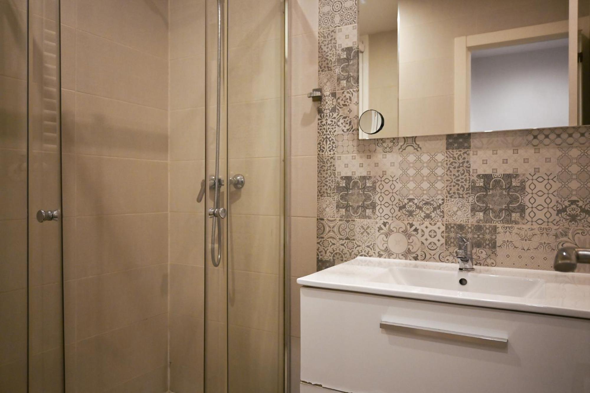 Apartamento Paloma-la Latina Madrid